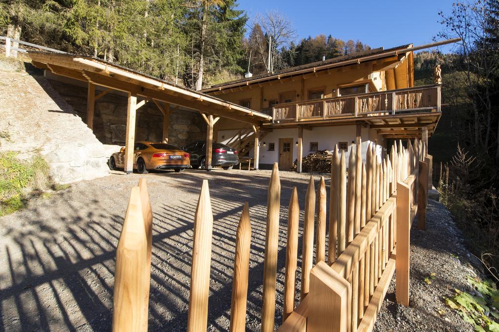 Großkirchheim Wuidererhuettn, Charlet In Alleinlage Mit Freistehendem Saunahaus מראה חיצוני תמונה